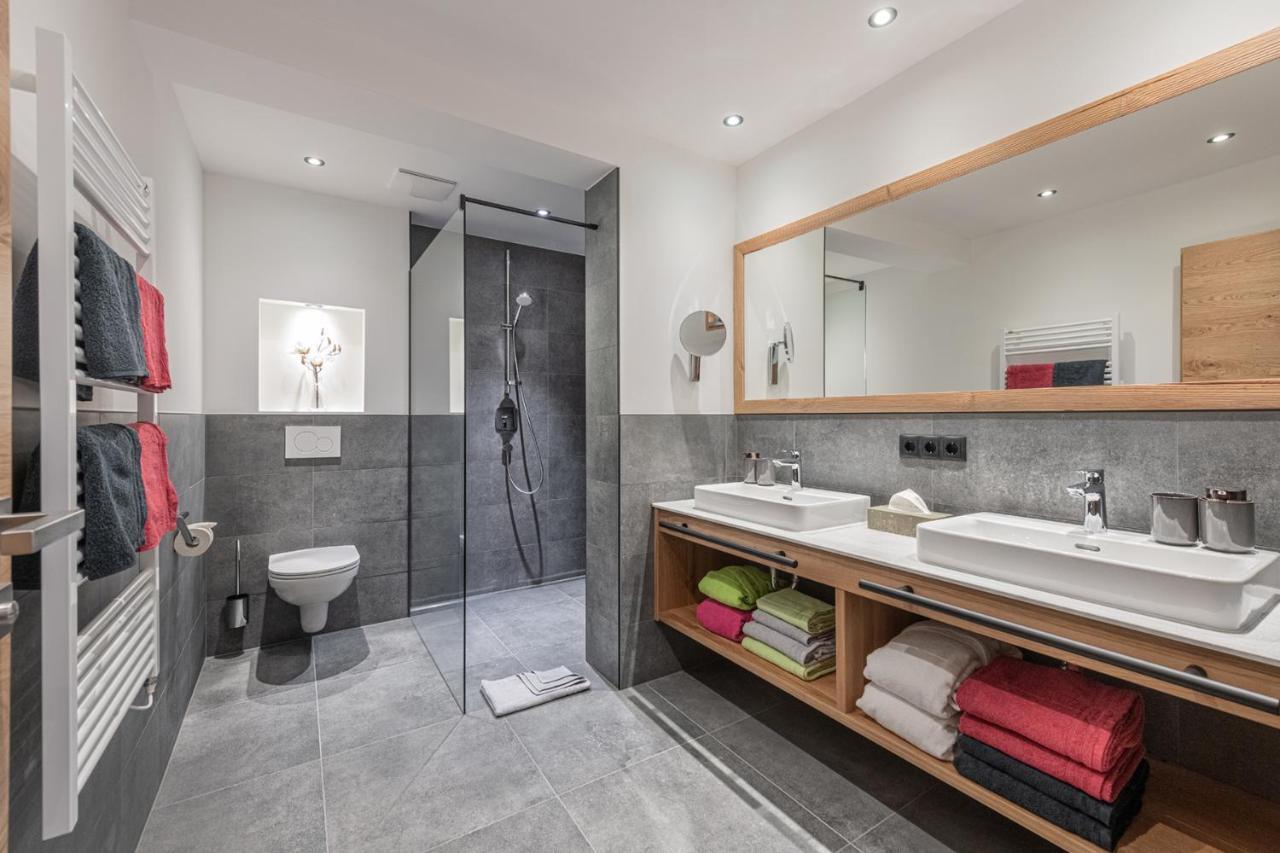 Apartment Nh96 Inklusive Kostenfreiem Eintritt In Die Alpentherme Bad Hofgastein Eksteriør bilde