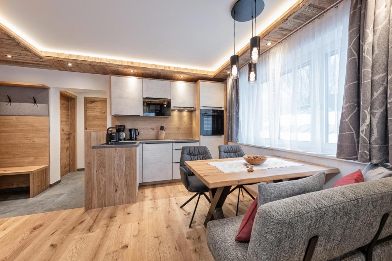 Apartment Nh96 Inklusive Kostenfreiem Eintritt In Die Alpentherme Bad Hofgastein Eksteriør bilde